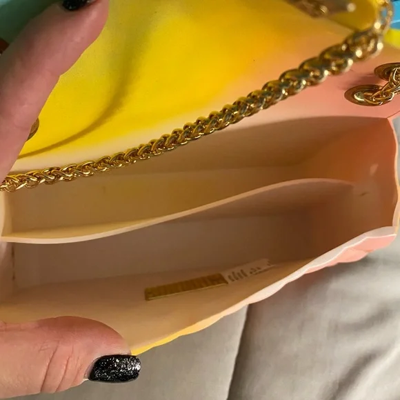 NWT Malibu Skye Vegan Gift Set - Picture 4 of 9